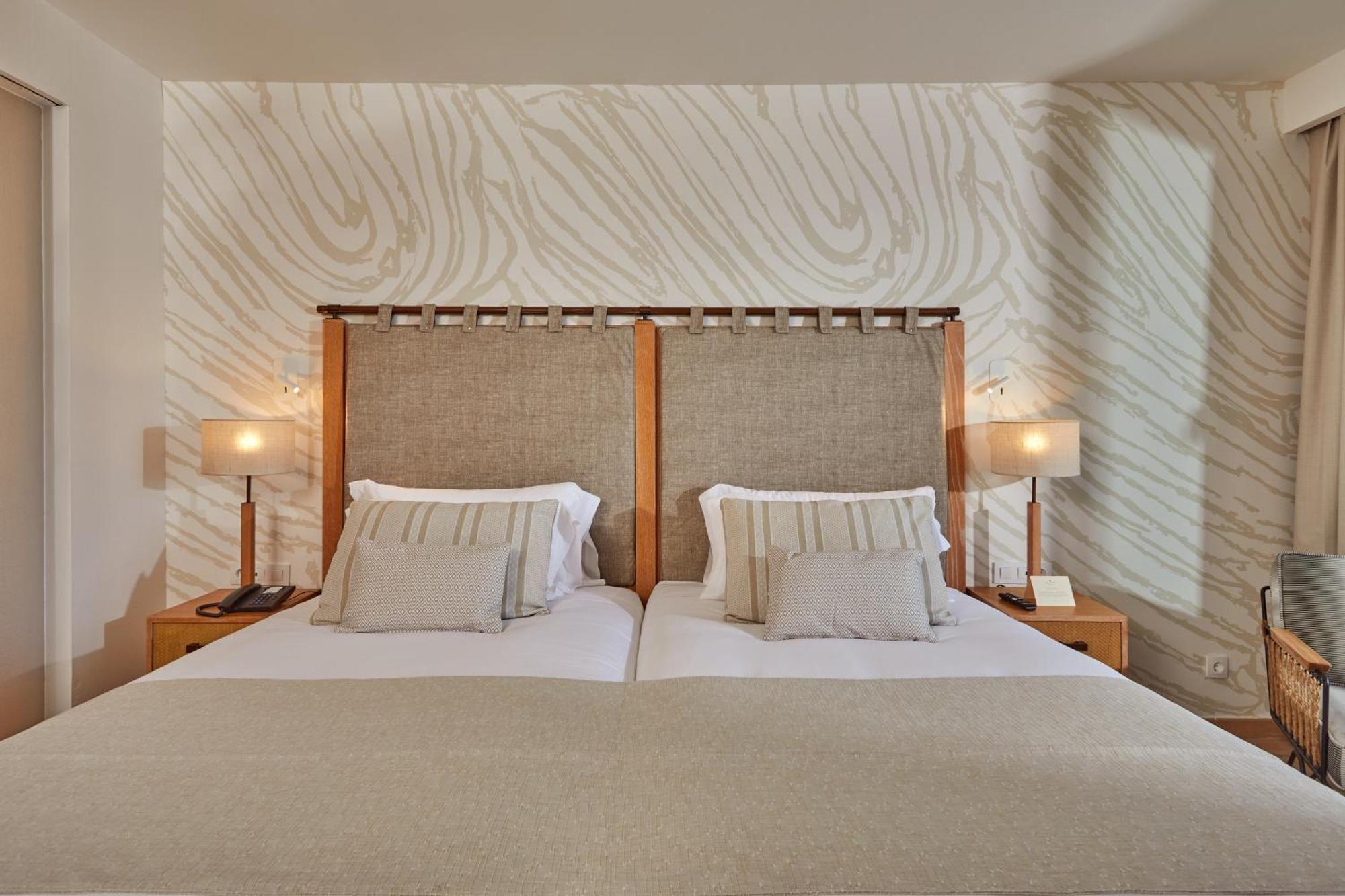 Secrets Lanzarote Resort & Spa - Adults Only Puerto Calero Pokoj fotografie A bedroom at the hotel
